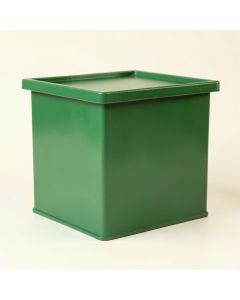 Spruce Bridge Closed Outdoor Storage Box - Green (synthetic illustration; no displayed measurements)