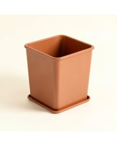 Field Bridge Empty Planter - Terracotta (synthetic illustration; no displayed measurements)
