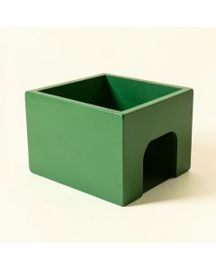 Holly Arc Empty Furniture-Style Litter Enclosure (synthetic illustration; no displayed measurements)