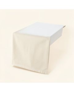 Steinfeldt Table Runner (synthetic illustration; no displayed measurements)