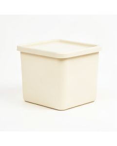 Ridge Crossing Closed Outdoor Storage Box - Cream (synthetic illustration; no displayed measurements)
