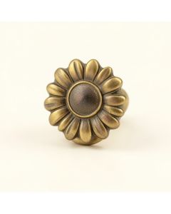 1 3/8 '' Length Sunflower Knob (synthetic illustration; no displayed measurements)