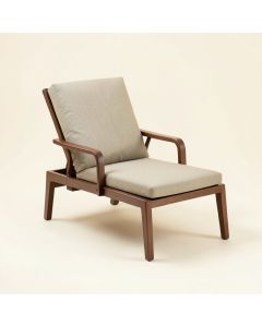 Skiff Outdoor Lounge Chair (synthetic illustration; no displayed measurements)