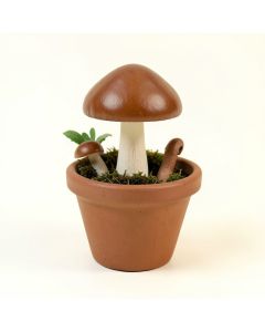 Wardlaw Mushroom Pot Fairy Garden (synthetic illustration; no displayed measurements)