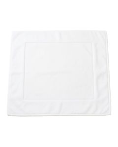 Alder Bridge Bath Mat - White (synthetic illustration; no displayed measurements)