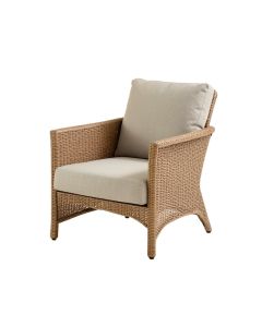 Piuma Chair (synthetic illustration; no displayed measurements)