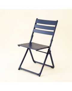 Spruce Bluff Folding Outdoor Chair - Navy (synthetic illustration; no displayed measurements)