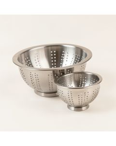 Bene Casa 2 Piece Stainless Steel Strainer Set (synthetic illustration; no displayed measurements)