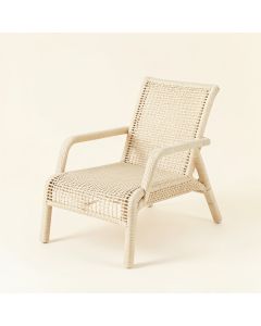 Oak Crossing Outdoor Lounge Chair - Ivory (synthetic illustration; no displayed measurements)