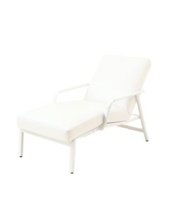 Bente Chaise Lounge (synthetic illustration; no displayed measurements)