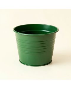 Meadow Dale Empty Planter - Green (synthetic illustration; no displayed measurements)