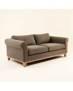 Rolled Arm Chesterfield Sofa (synthetic illustration; no displayed measurements)