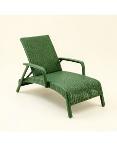 Linden Dale Outdoor Lounge Chair - Green (synthetic illustration; no displayed measurements)