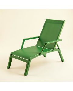 Pine Crest Outdoor Lounge Chair - Green (synthetic illustration; no displayed measurements)