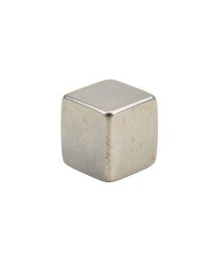 Contour 1 1/8 '' Length Square Knob (synthetic illustration; no displayed measurements)