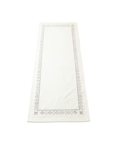 Shore Bluff Narrow Runner Rug - White (synthetic illustration; no displayed measurements)