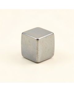 Contour 1 1/8 '' Length Square Knob (synthetic illustration; no displayed measurements)