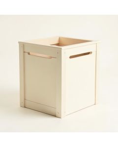 Laurel Crest Closed Garden Compost Bin - Cream (synthetic illustration; no displayed measurements)