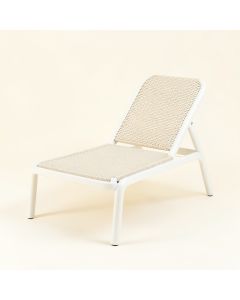 Wren Dale Outdoor Lounge Chair - White (synthetic illustration; no displayed measurements)