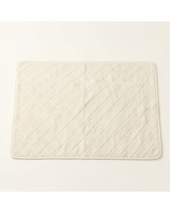 Cedar Dale Bath Mat - Ivory (synthetic illustration; no displayed measurements)