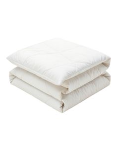 Crystal River Single Reversible Quilt (synthetic illustration; no displayed measurements)