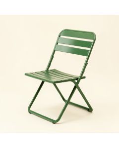 Clay Bridge Folding Outdoor Chair - Green (synthetic illustration; no displayed measurements)