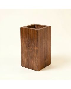 Barro Plant Stand (synthetic illustration; no displayed measurements)