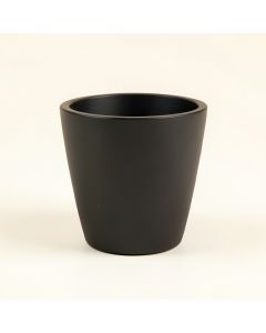 Zwolen Resin Pot Planter (synthetic illustration; no displayed measurements)