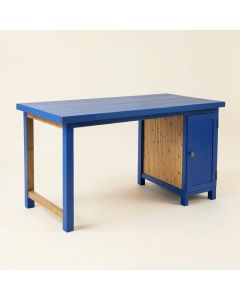 Vale Bridge Empty Workshop Workbench - Blue (synthetic illustration; no displayed measurements)