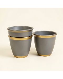 Resto 2-Piece Iron Pot Planter Set (synthetic illustration; no displayed measurements)