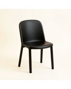 Meadow Bend Small Chair - Black (synthetic illustration; no displayed measurements)