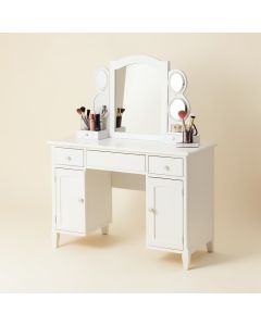 Anabeatriz Vanity (synthetic illustration; no displayed measurements)
