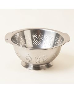 Cook N Home 2 Piece Stainless Steel Colander Set (synthetic illustration; no displayed measurements)
