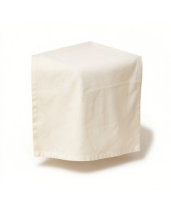 100 % Cotton Table Runner (synthetic illustration; no displayed measurements)