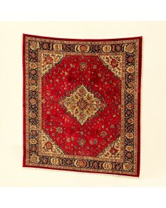 Queenan Beautifully Vintage Power Loom Red Rug (synthetic illustration; no displayed measurements)
