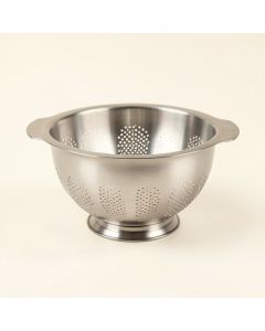 Nu Stainless Steel Colander (synthetic illustration; no displayed measurements)