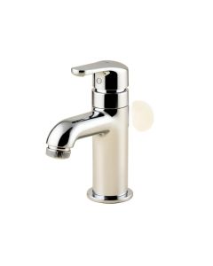 Trinsic® Bathroom Single Hole Bathroom Faucet With Drain Assembly And Diamond Seal Technology