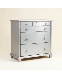 Savannah 7 Drawer Dresser (synthetic illustration; no displayed measurements)