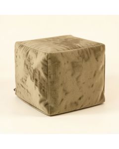 Cryton Home Hollyford Velvet (synthetic illustration; no displayed measurements)