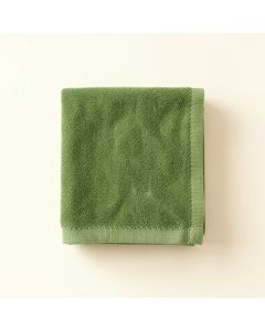 Flint Edge Bath Towel - Green (synthetic illustration; no displayed measurements)