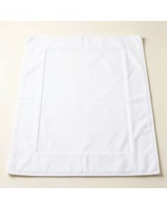 Cove Dale Bath Mat - White (synthetic illustration; no displayed measurements)