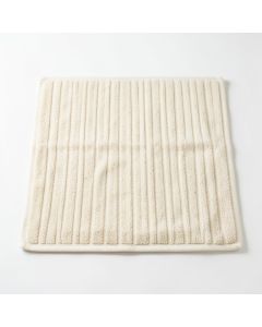 Vale Arc Bath Mat - Cream (synthetic illustration; no displayed measurements)
