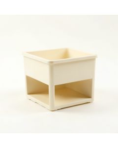 Glen Canyon Empty Raised Planter - Cream (synthetic illustration; no displayed measurements)