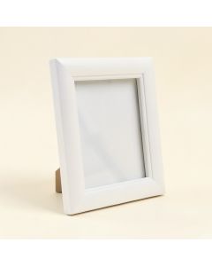 Small Picture Frame (synthetic illustration; no displayed measurements)
