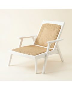 Holly Dale Outdoor Lounge Chair - White (synthetic illustration; no displayed measurements)