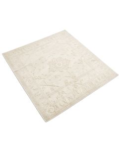 Willilams Traditional Casual Hand-Tufted Wool Ivory Area Rug (synthetic illustration; no displayed measurements)