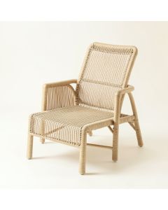 Oak Bluff Outdoor Lounge Chair - Beige (synthetic illustration; no displayed measurements)