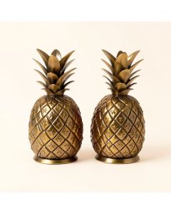 2 Piece Pineapple Led Iron Lantern Set (synthetic illustration; no displayed measurements)